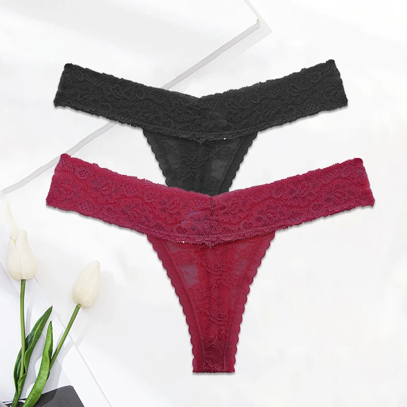 Set of M-XL Lace G-string Thong Panties for Women